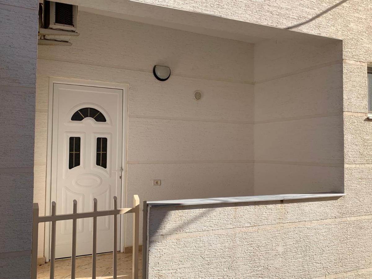 Guesthouse A&F Ksamil Exterior photo